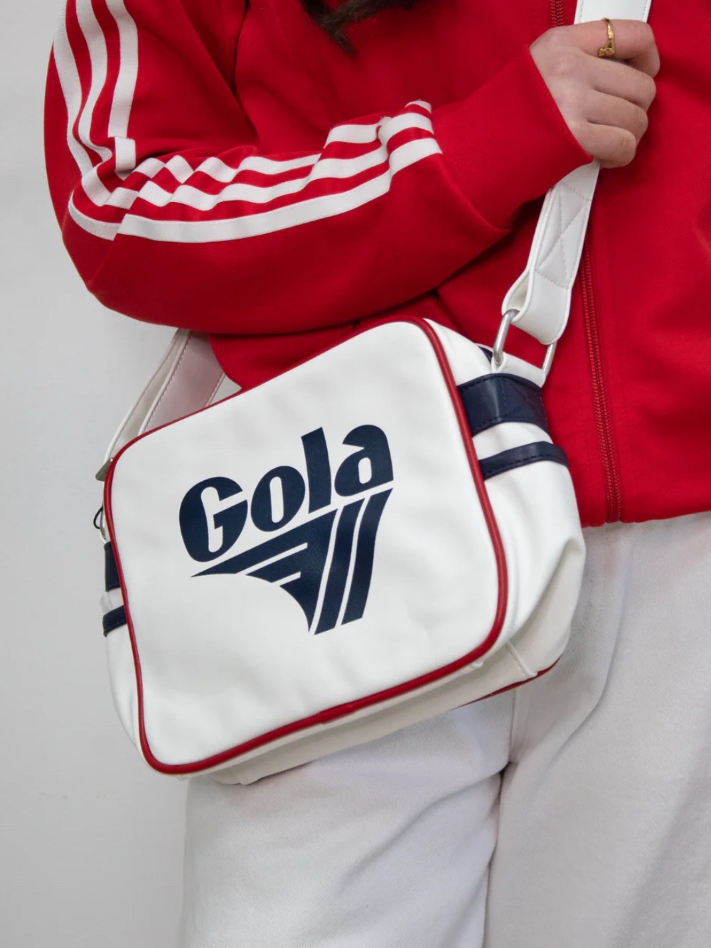 NWT GOLA X FP MOVEMENT RETRO Crossbody Messenger Bag